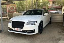 کرایسلەر 300